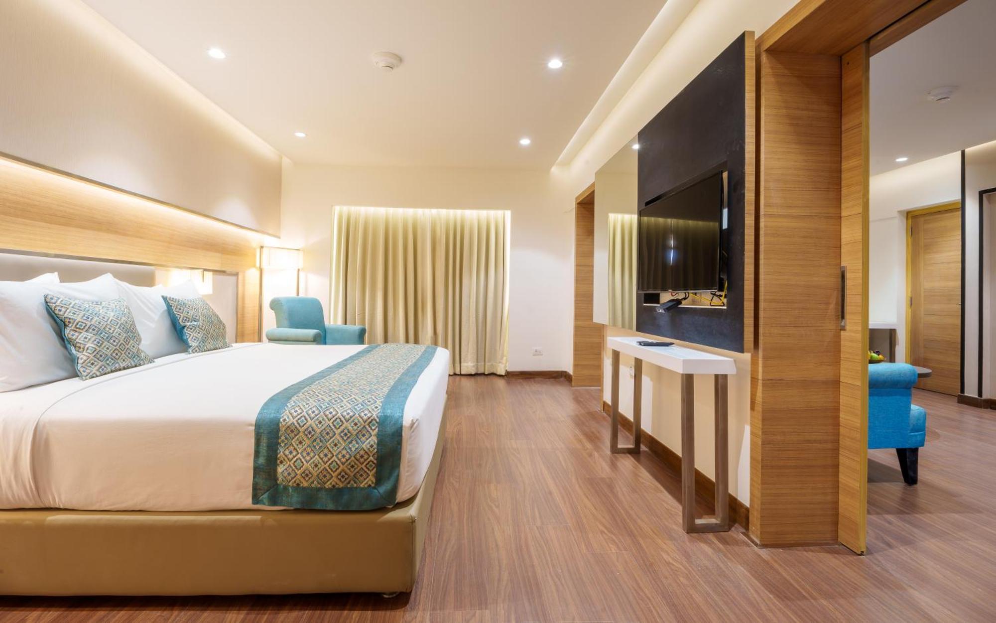 Pharos Hotels Chennai Zewnętrze zdjęcie